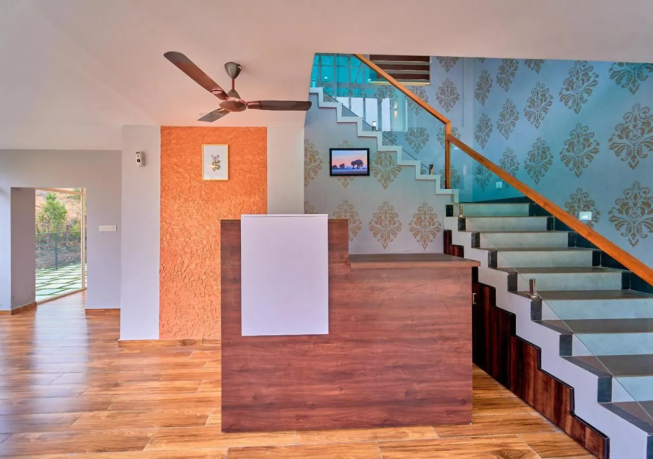 Irish County Vagamon Pool Resort By Voye Homes