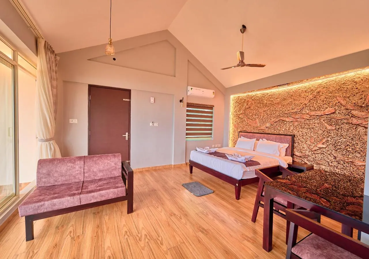 Irish County Vagamon Pool Resort By Voye Homes