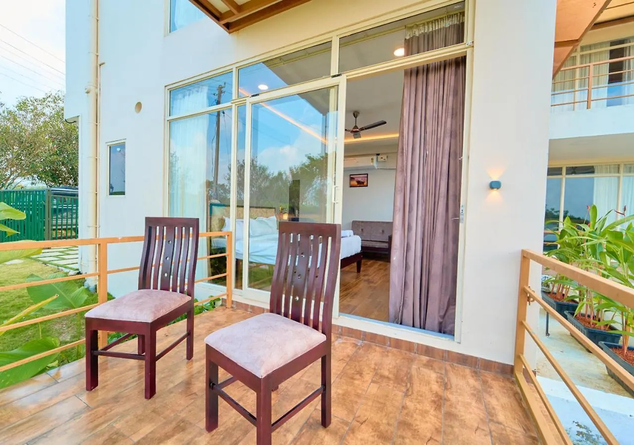 Irish County Vagamon Pool Resort By Voye Homes