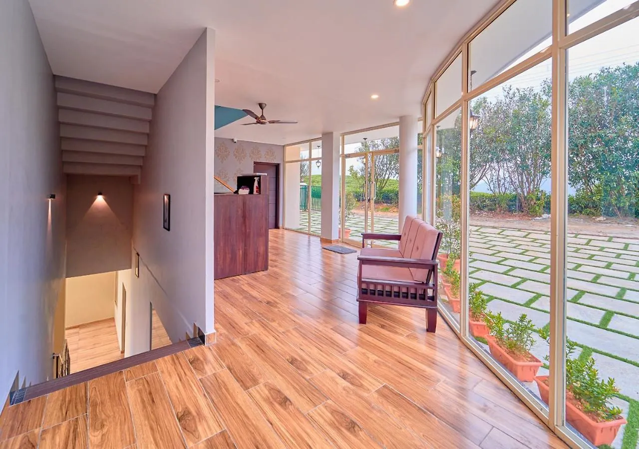 Irish County Vagamon Pool Resort By Voye Homes 0*,  India