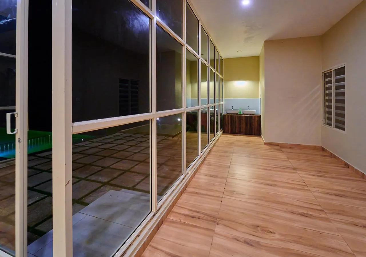 Irish County Vagamon Pool Resort By Voye Homes